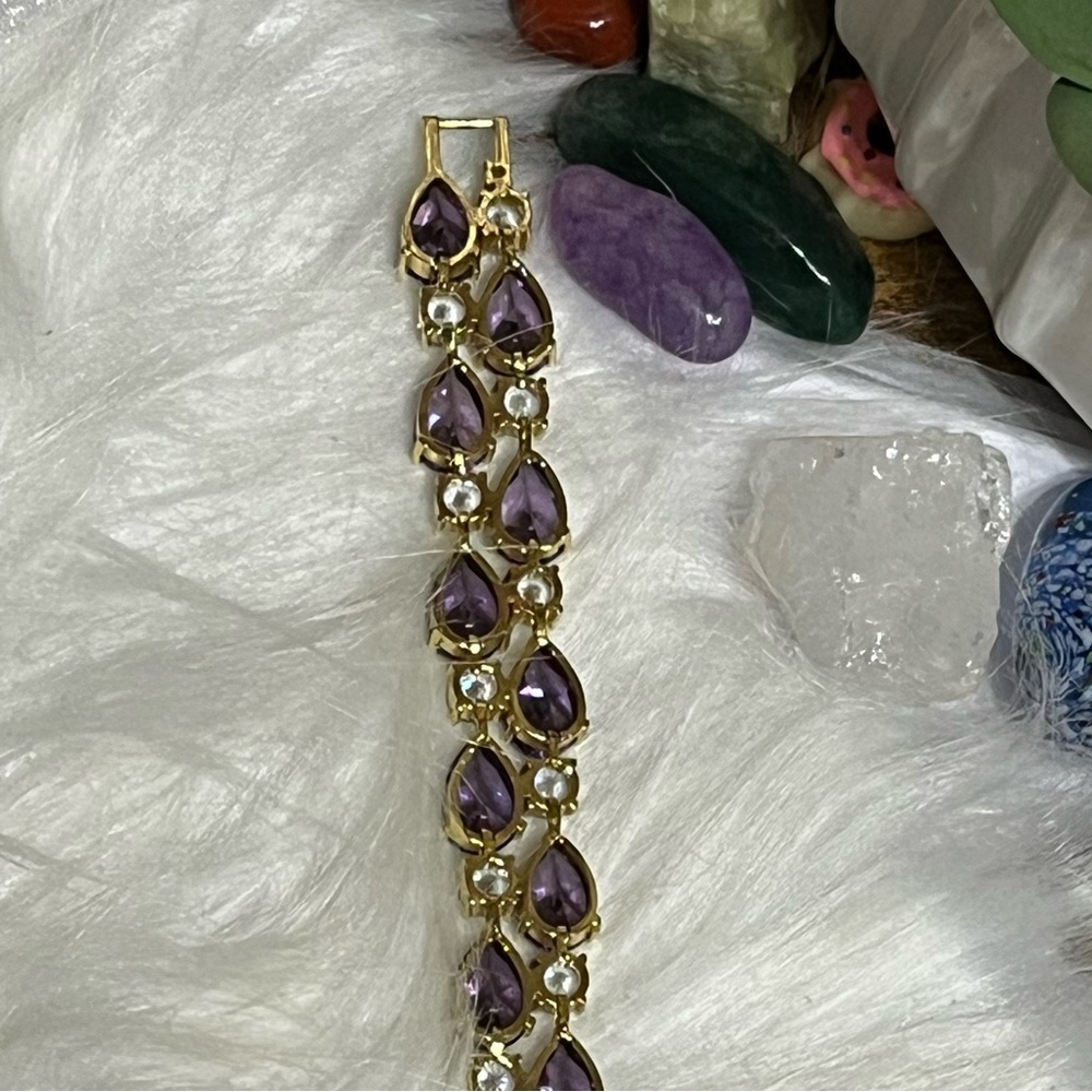 Gorgeous Amethyst Bracelet - Picture 6 of 14